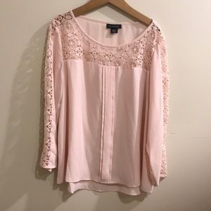 Women Metaphor”XS”top e lacework.New/Chic/Cute 💕